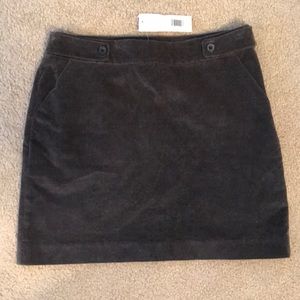 Banana Republic corduroy skirt size 6 NWT